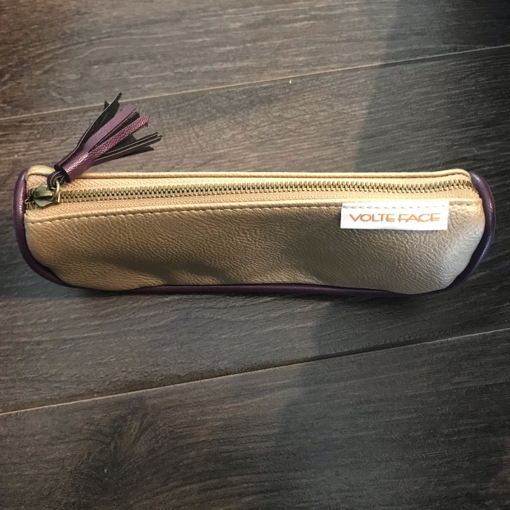 Volte face eyeglass case gold eyeglasses